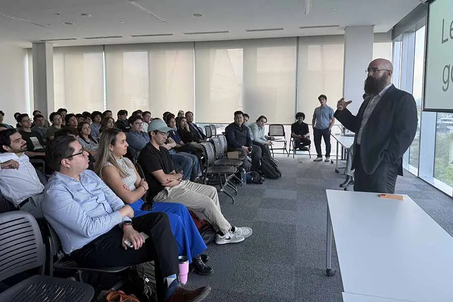 Fred Factory Summit en el campus Monterrey