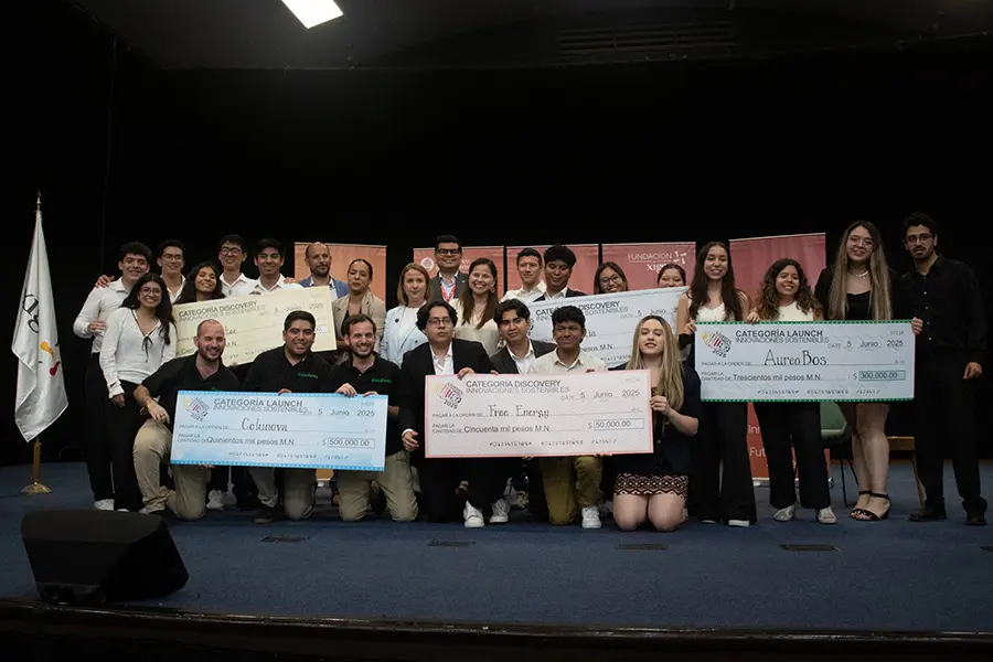 Ellos son los ganadores del Xignux Challenge 2025. Foto: Julio Chavoya