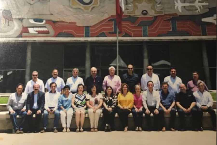 Eduardo y su generación de la Licenciatura en Economía en Campus Monterrey