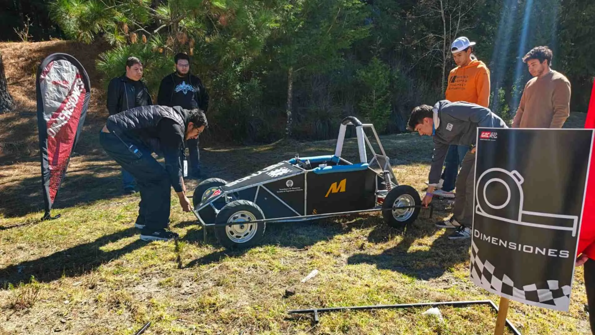Ecuder&iacute;as Tec obtienen primer y segundo lugar en la competencia nacional Gravity Race Car 2025