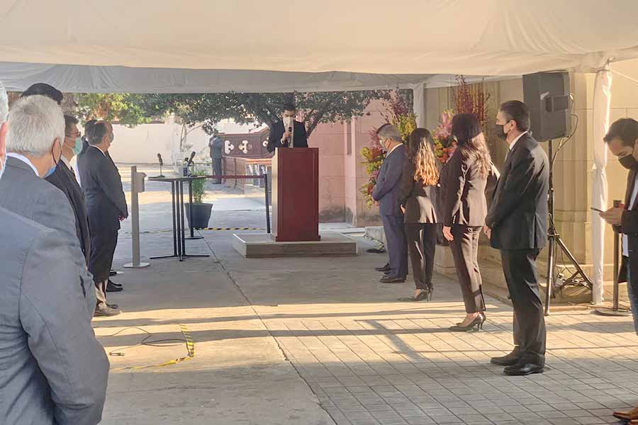 A la Guardia de Honor de Eugenio Garza Sada y Eugenio Garza Lagüera asistieron alumnos y profesores del Tec.