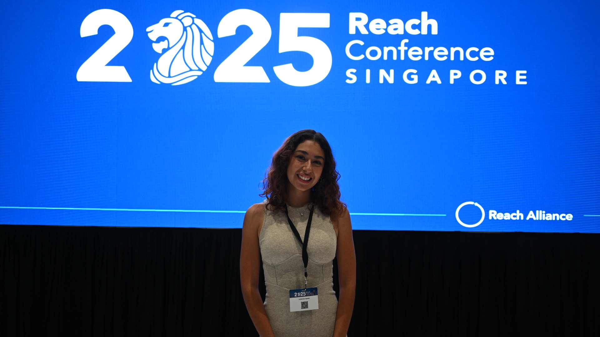 Ren&eacute;e Gott particip&oacute; y gan&oacute; un hackaton en Singapur