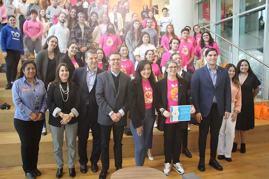 A la presentación de los resultados obtenidos por el campus Monterrey asistieron funcionarios de gobierno y del Banco de Alimentos.