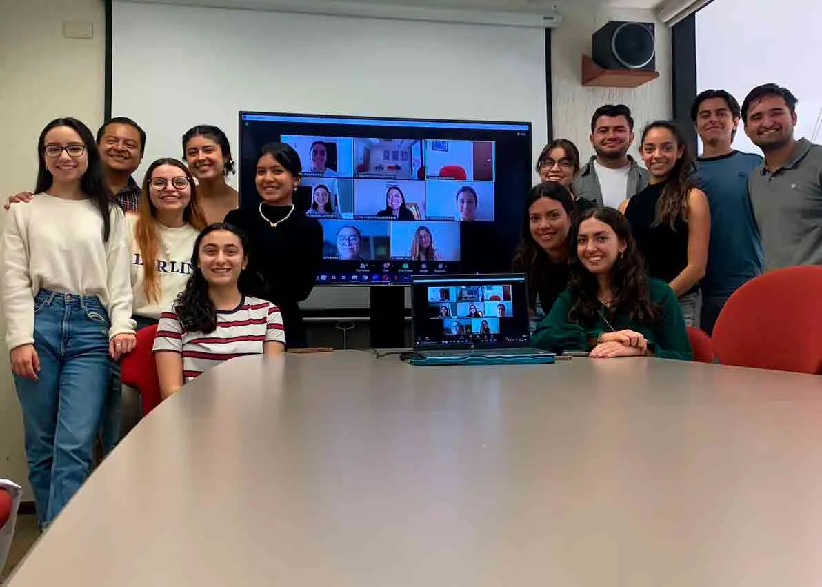 Crean estudiantes del Tec Guadalajara dispositivo para detectar contaminaci&oacute;n del agua. 