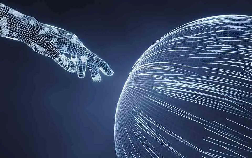 “la información de ChatGPT puede tener sesgos, por lo que siempre hay que estar atentos a los mismos”.