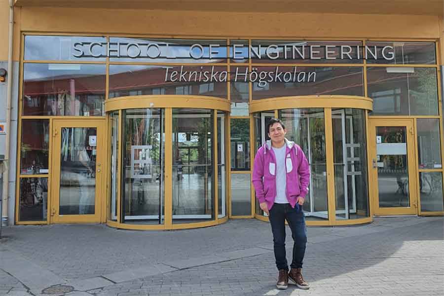 Carlos Pichardo en su intercambio en la universidad