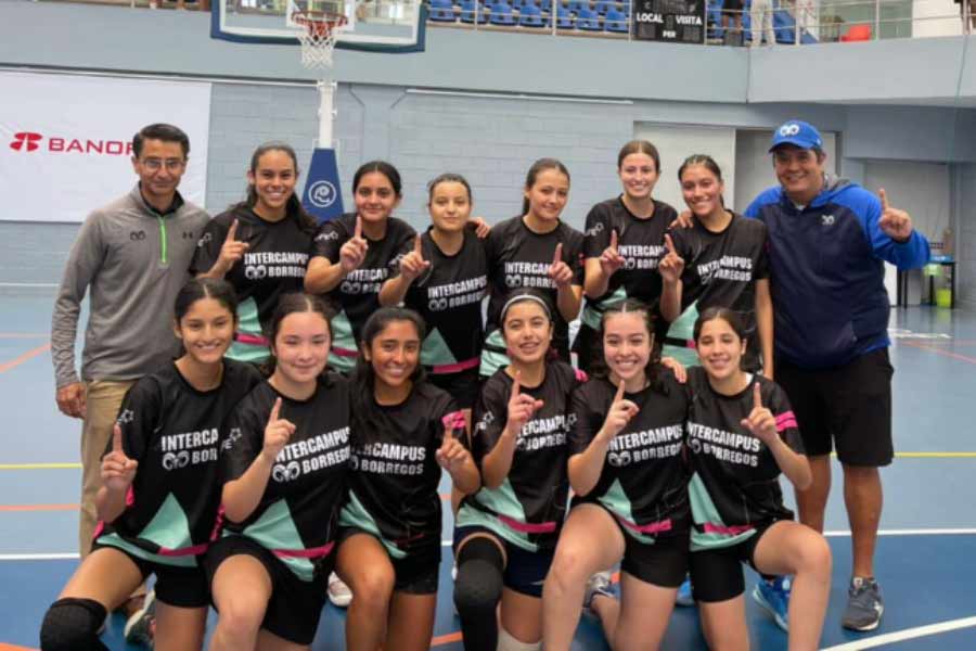 Equipo de de básquetbol femenil de campus Zacatecas gana Intercampus