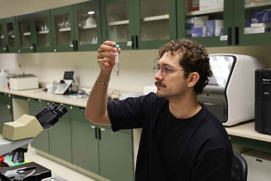 Investigaci&oacute;n sobre sostenibilidad de Diego Vazquez, del Tec Guadalajara.