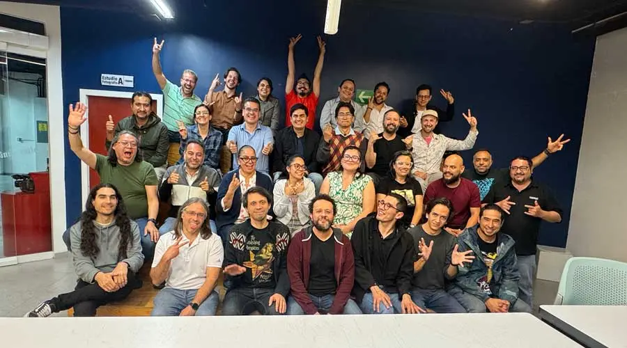 Josh Rogosin ingeniero de sonido pionero de los Tiny Desk Concerts, impartió un curso especializado de música para streaming en Tec campus Querétaro.