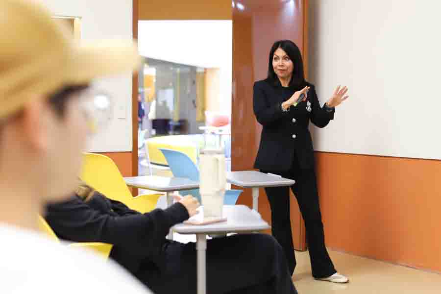 La profesora que eligi&oacute; reinventarse