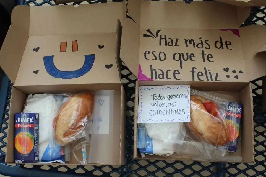 kits de sanidad de grupos estudiantiles de Tec campus Morelia