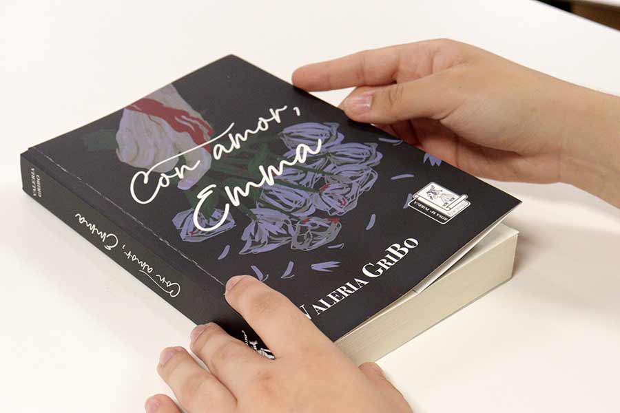 Libro Valeria Grijalva, alumna de Tec Guadalajara, publicó un libro, novela de misterio.