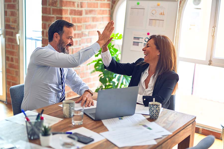 Conoce la diferencia entre el liderazgo tradicional y el positivo