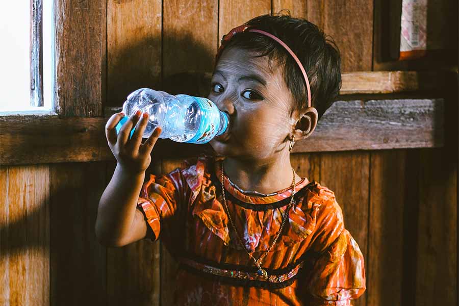 Alumnos diseñan línea de agua potable para comunidad vulnerable