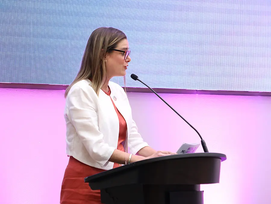 Lourdes Colinas,  oficial nacional de programas en ONU Mujeres México