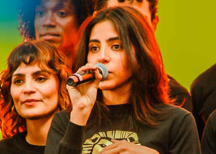 Majo, alumna del Tec Guadalajara, en El Rey León. 