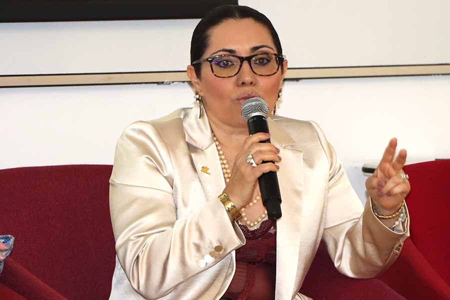 Mar&iacute;a Concepci&oacute;n del Alto, presidenta del IMEF, en el panel de mujeres en consejos de administraci&oacute;n.