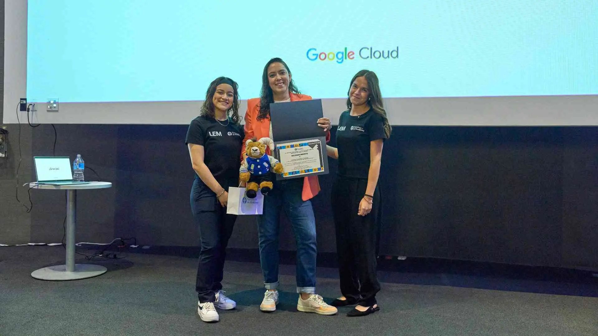 Lizette Castillo, lider de Marketing en Google Cloud México, brindó una plática en el evento MarketSoul