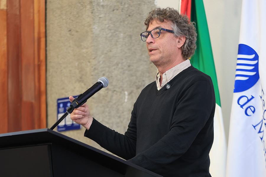 Michael Hardt durante su conferencia magistral Labor and the Automation of Intelligence en el Tec campus Estado de M&eacute;xico.