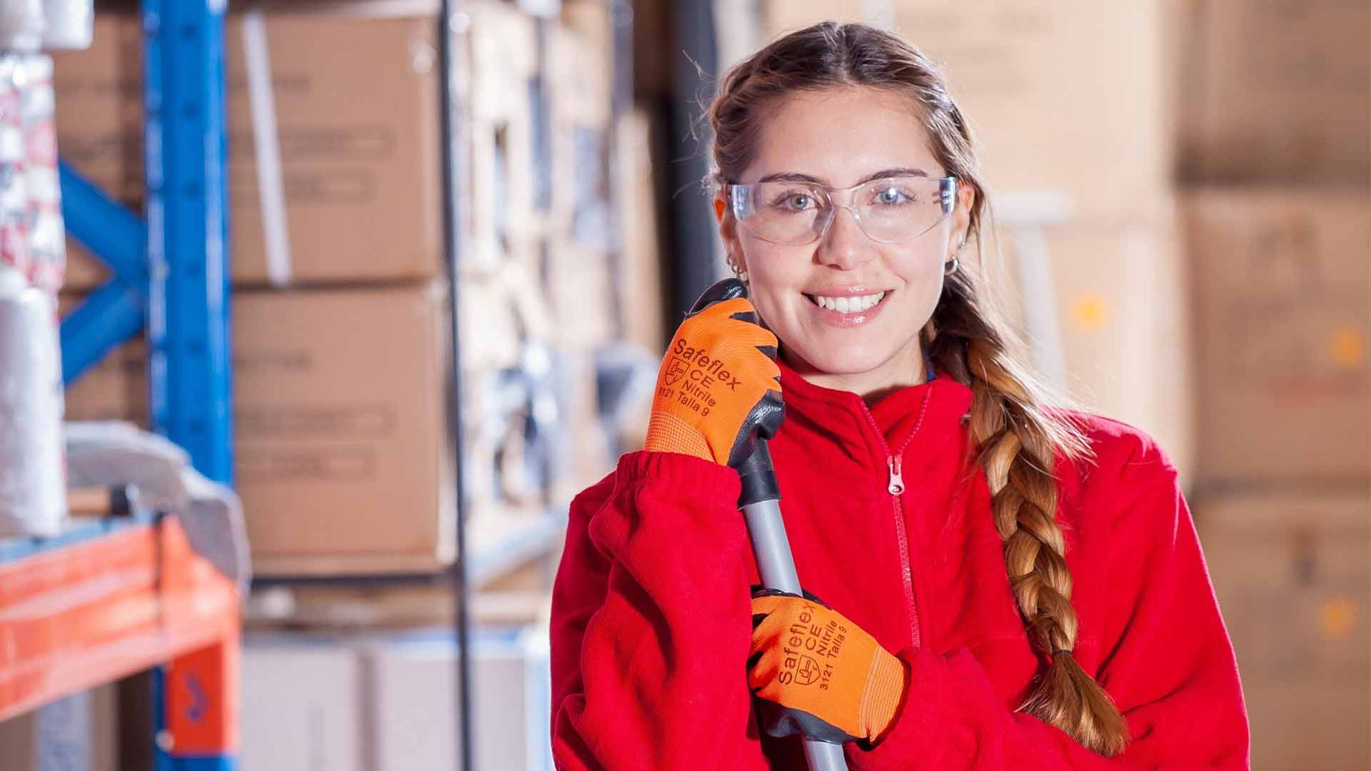 mujer-trabajando-nota-9M