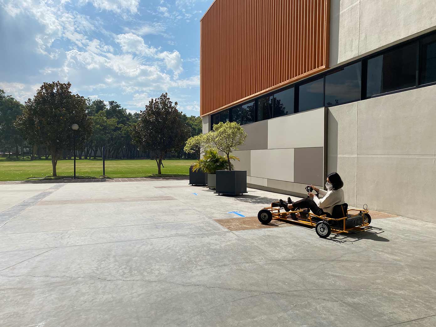 Alumnas del Tec Guadalajara participaron en la creación de go-karts eléctricos con Bosch.