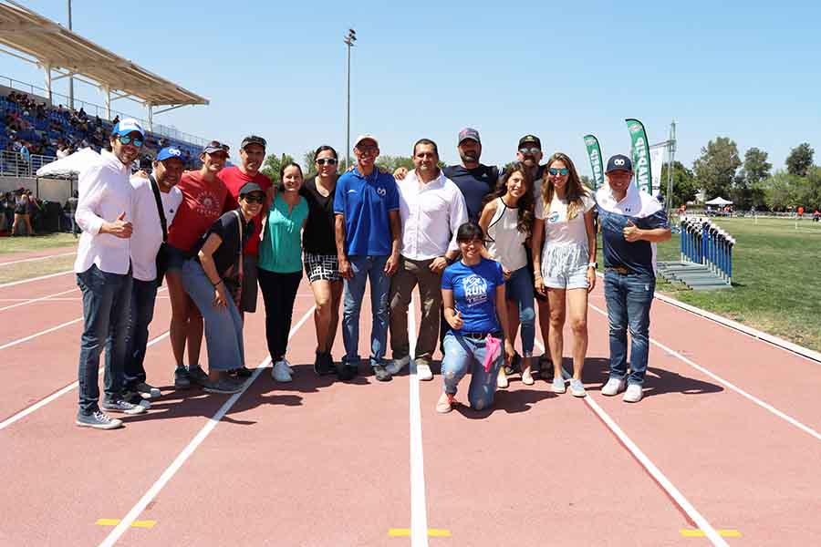 EXATEC de atletismo con el entrenador Francisco Olivares.