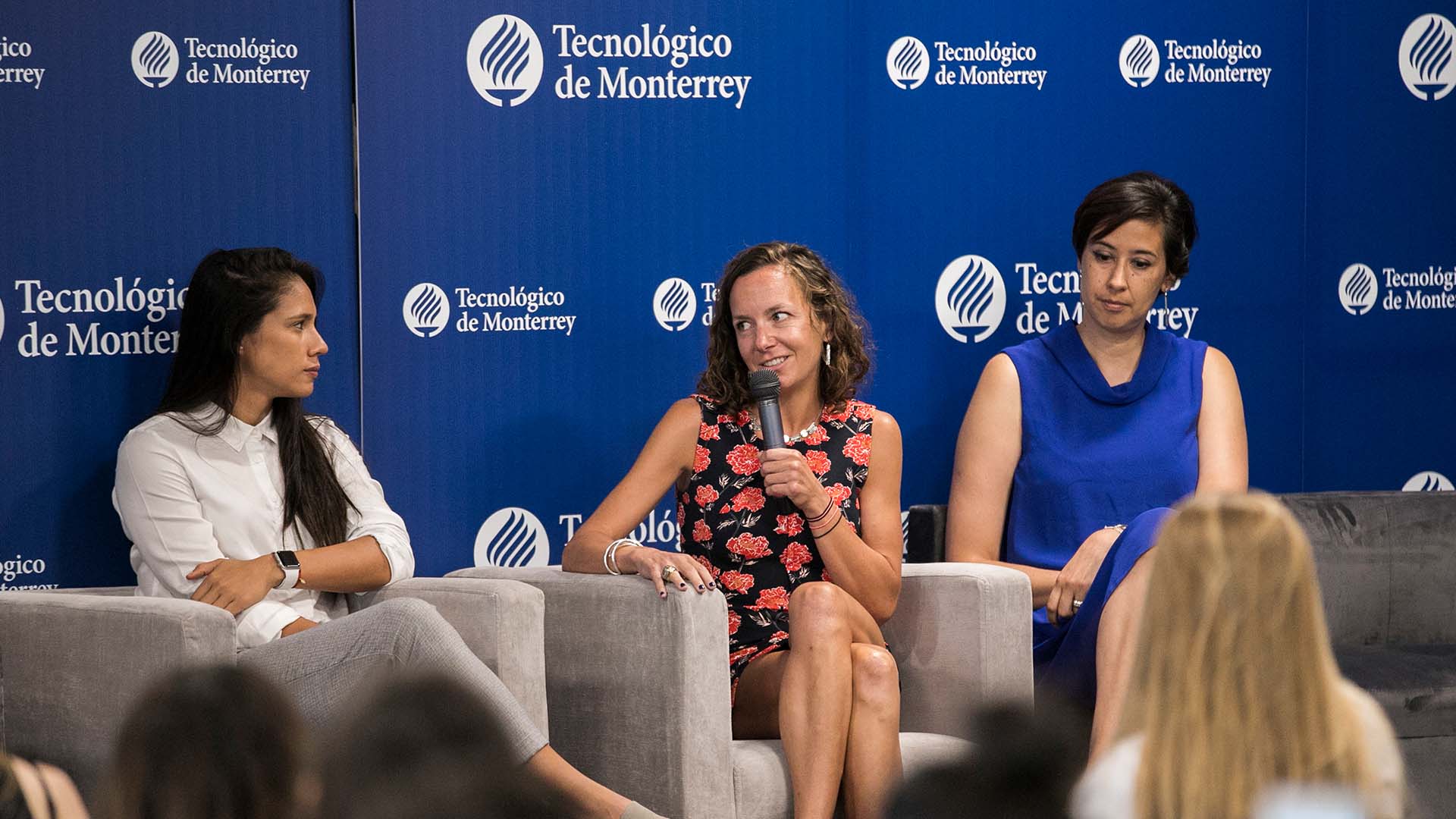 Directivas del Tec de Monterrey y la Arizona State University participaron en el panel