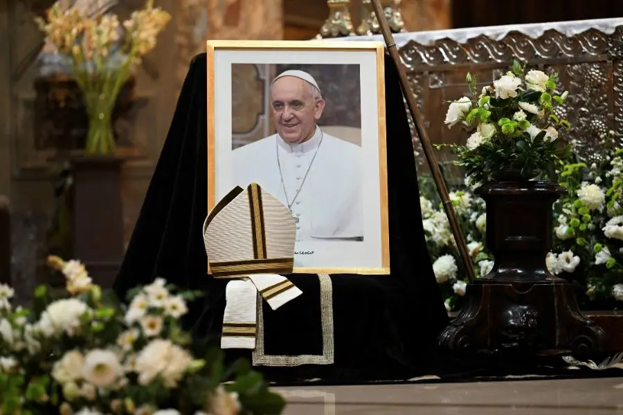 Servicio en memoria del Papa Francisco