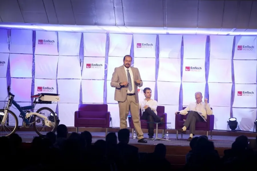 pedro ponce en EmTech M&eacute;xico