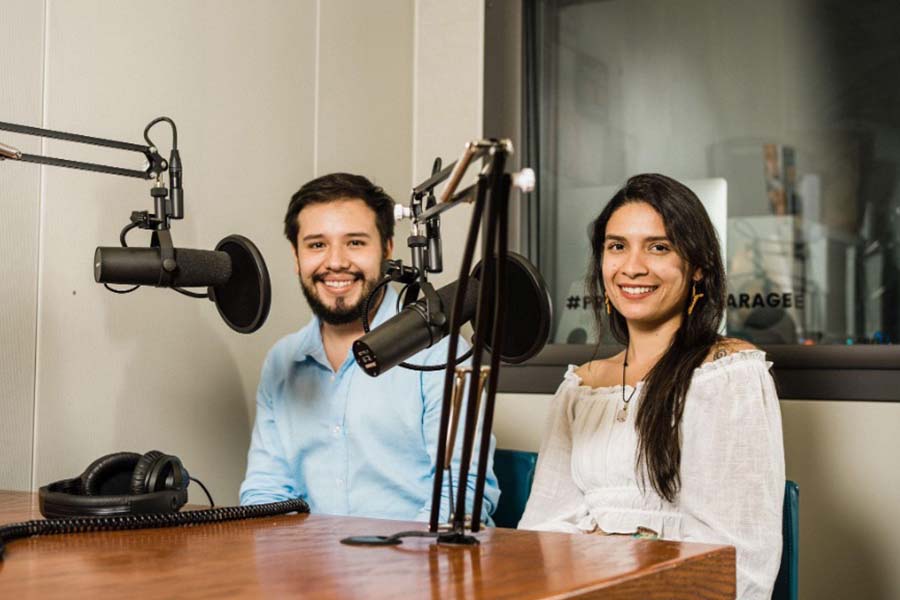 Google premia podcast de egresado Tec centrado en voces indígenas 