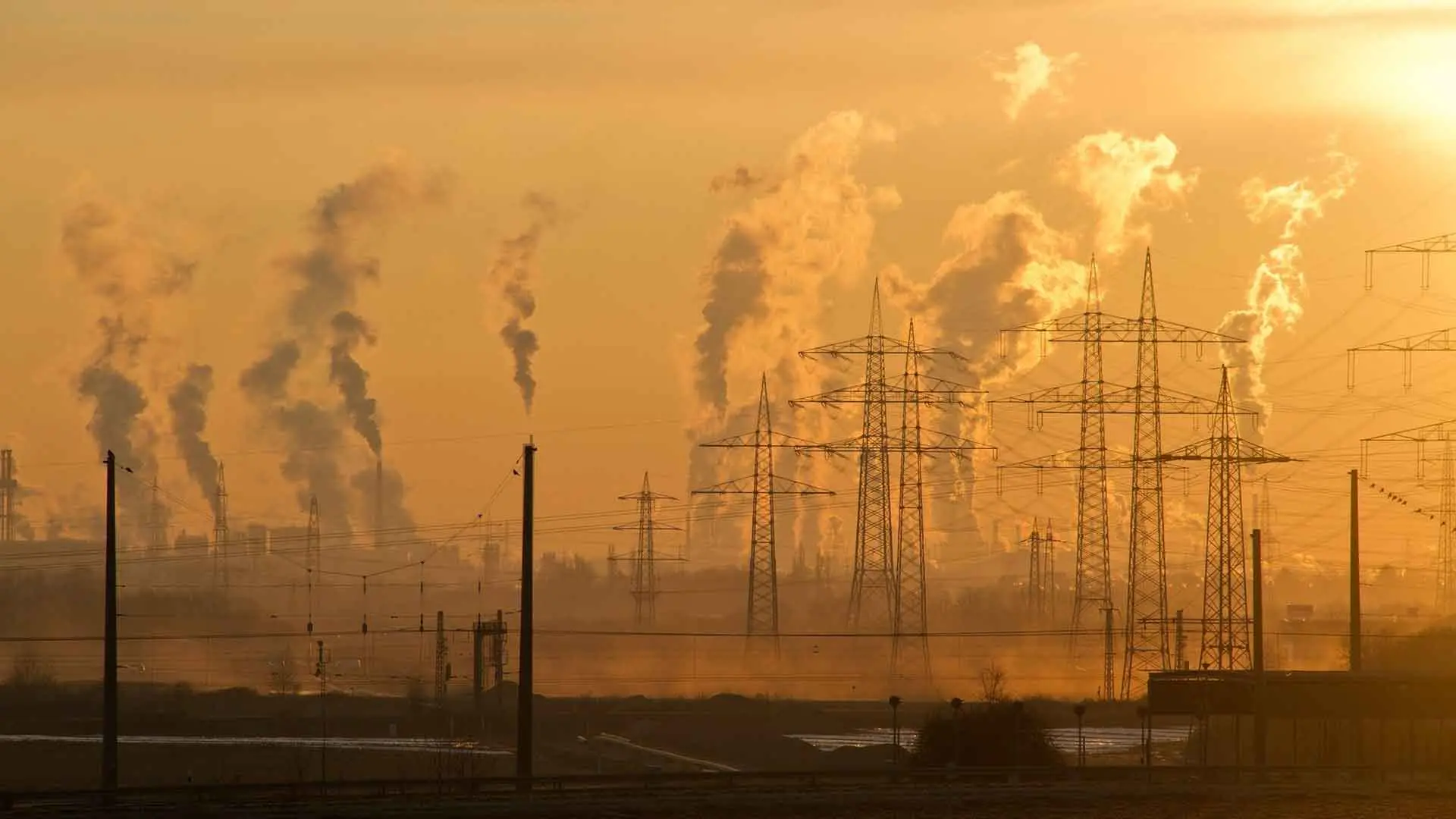 Se debe analizar a futuro las implicaciones de la industria energética mexicana 