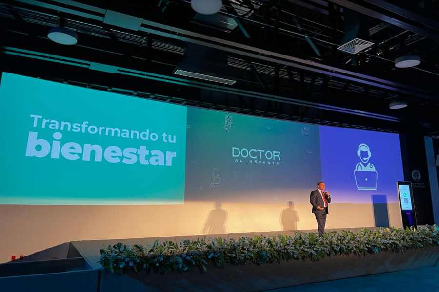 Presentación del proyecto en un "pitch" de emprendimiento