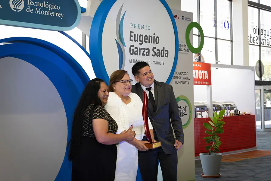 CASA recibió el Premio Eugenio Garza Sada en la categoría emprendimiento social 