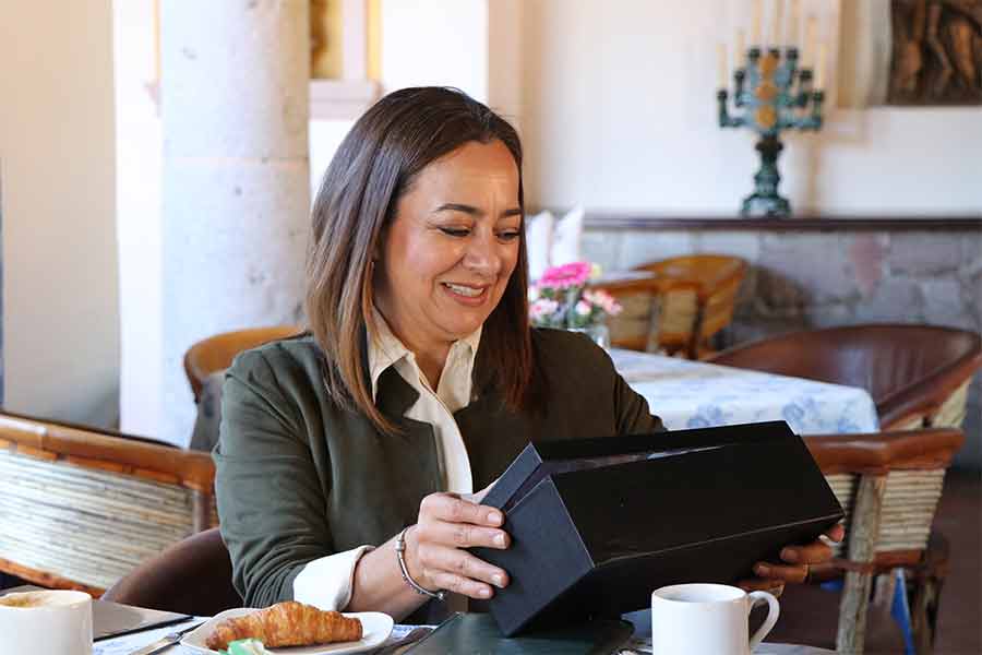 Claudia promoviendo el turismo en Michoacán