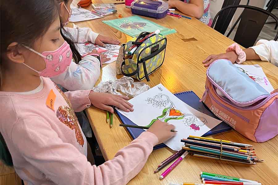 Egresada Tec reconocida por proyectos en educación menstrual y salud 