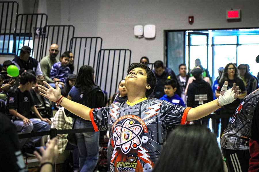 Estudiantes disfrutan de FIRST LEGO League en PrepaTec Laguna