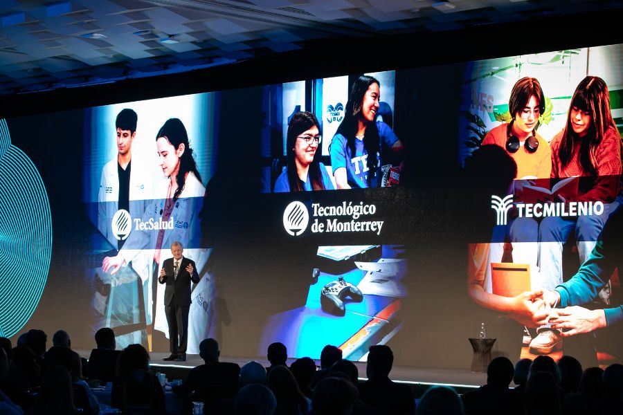 Ricardo Sald&iacute;var, presidente del Consejo Directivo del Grupo Educativo Tecnol&oacute;gico de Monterrey