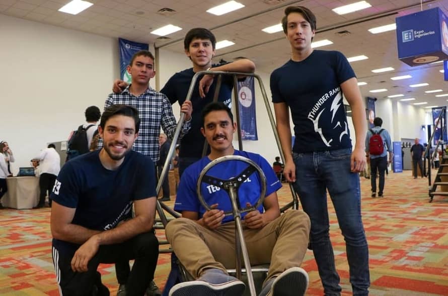 Presentan proyectos de ingeniería innovadores en Expo Ingeniería del Tec Guadalajara