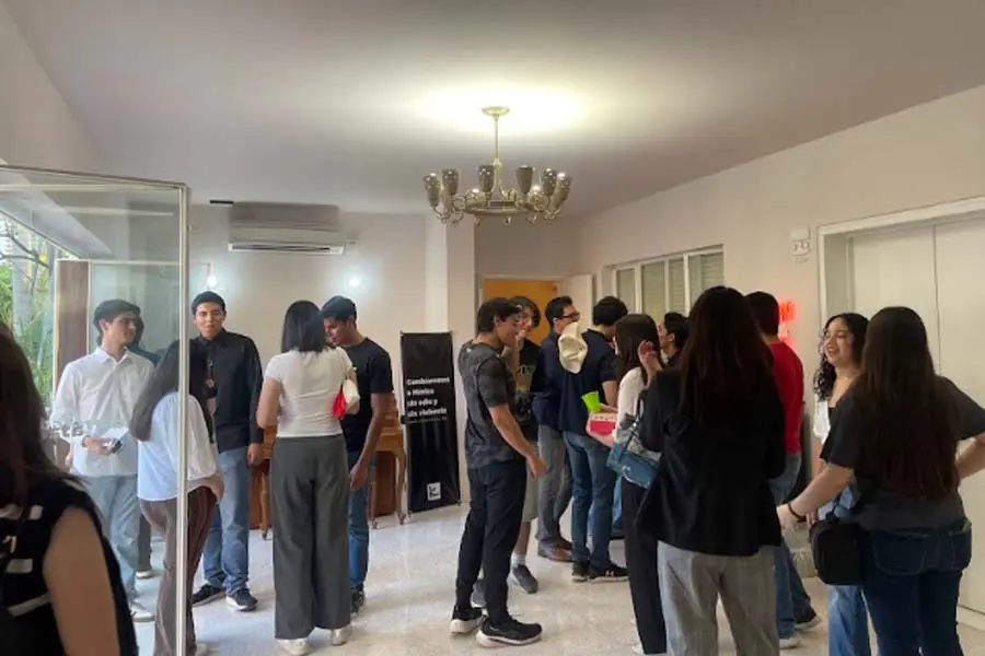 Estudiantes durante la presentación en Casa del Maquío. Foto: Cortesía