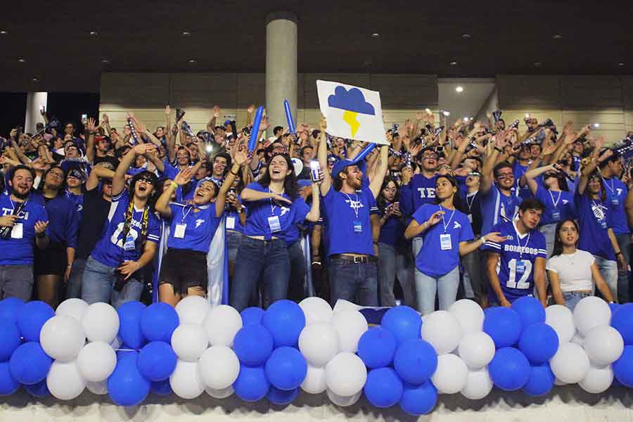 La afición que asistió a Borregos Monterrey vs Aztecas de la UDLAP vio el triunfo de su equipo.