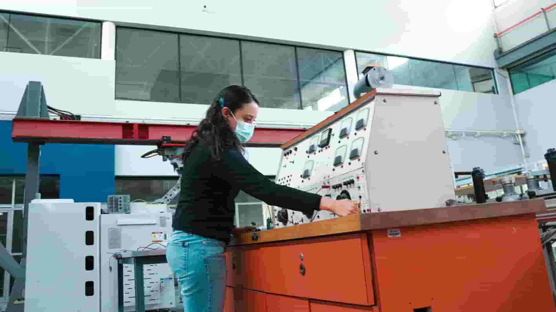 Rafaela Villalpando Hernández, profesora del Tec campus Laguna