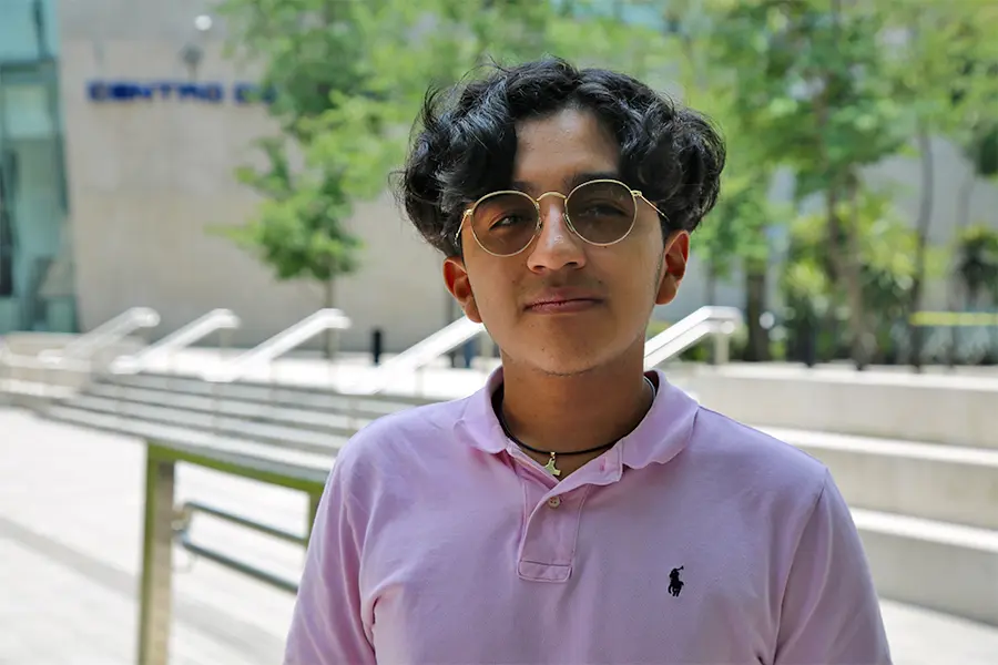 Rubén Alcántara de PrepaTec CCM premiado en Rise For The World.