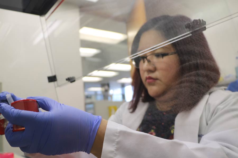 Sandra Santuario, investigadora del Tec reconocida dentro de la iniciativa 25 Mujeres en la Ciencia: Latinoamérica.