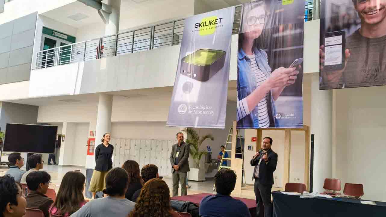 Simposio monitoreo ambiental llamado SKILIKET en el Tec Guadalajara. 