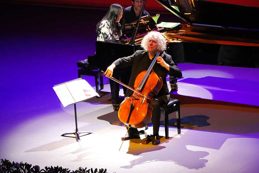 El chelista británico Steven Isserlis y la pianista canadiense Connie Shih. Foto: Martha Mariano.