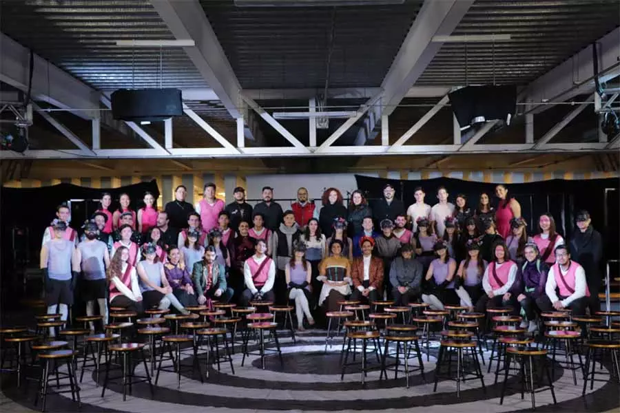 Su pasión por el teatro le brinda reconocimiento como formador LiFE