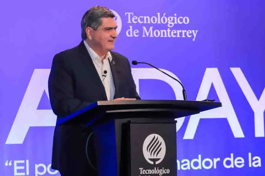 Tec de Monterrey abre TECgpt Open Edition a instituciones educativas del mundo