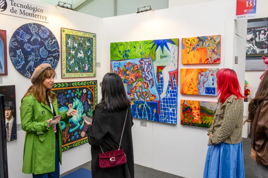 alumnos tec exponen en bada