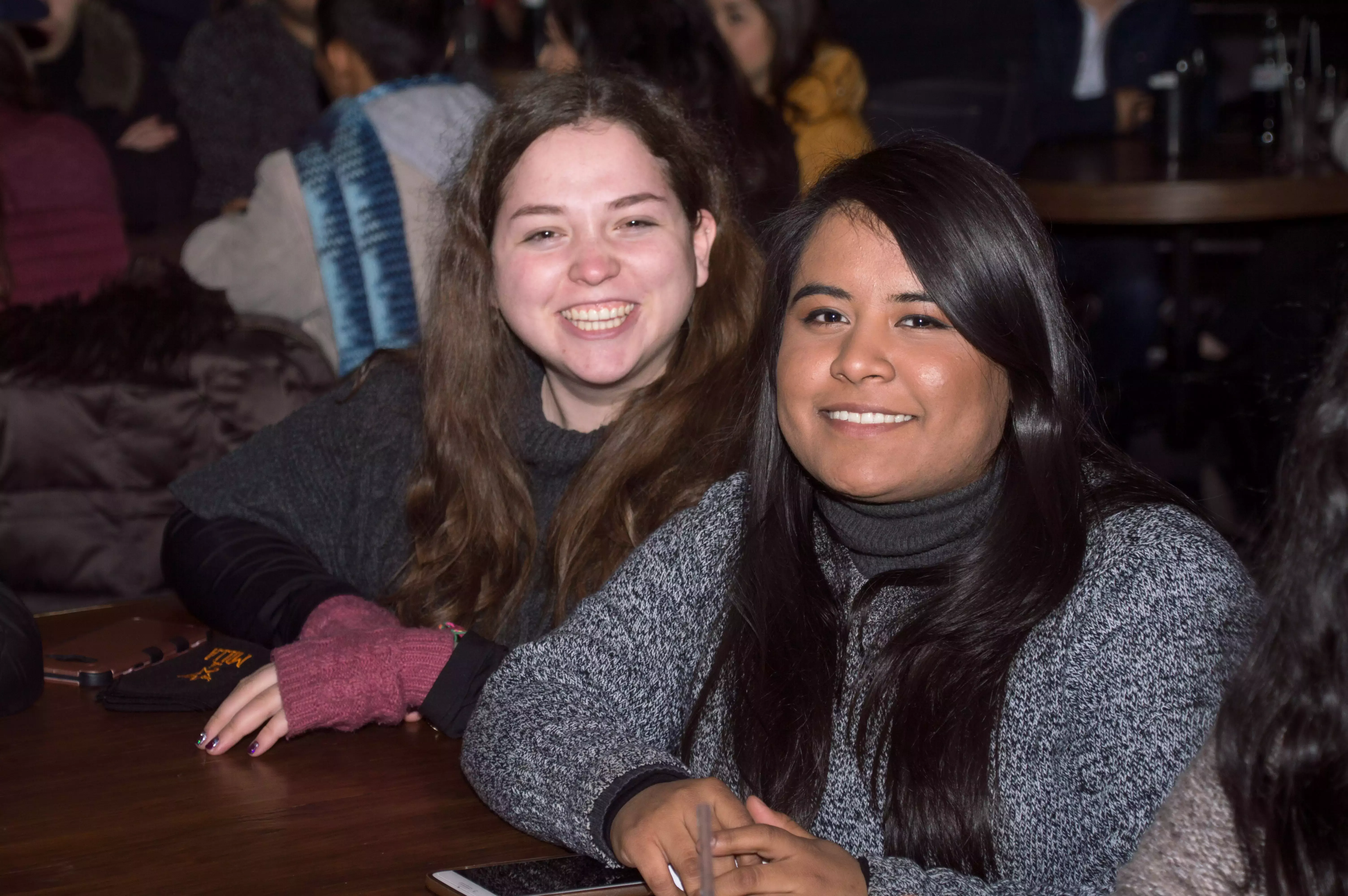 Alumnos durante bienvenida de negocios EM18