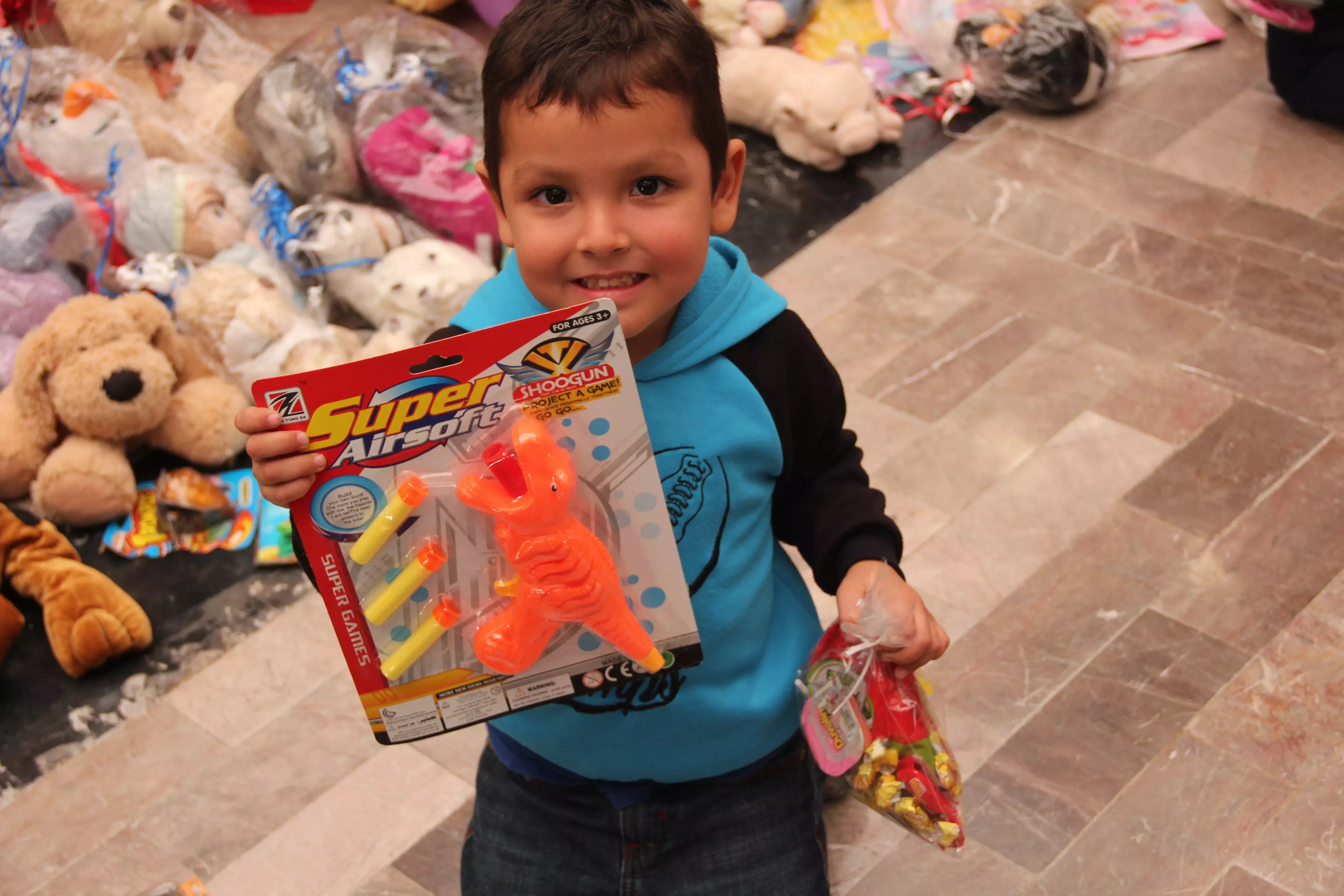 Niños disfrutando de posada en el Tec.